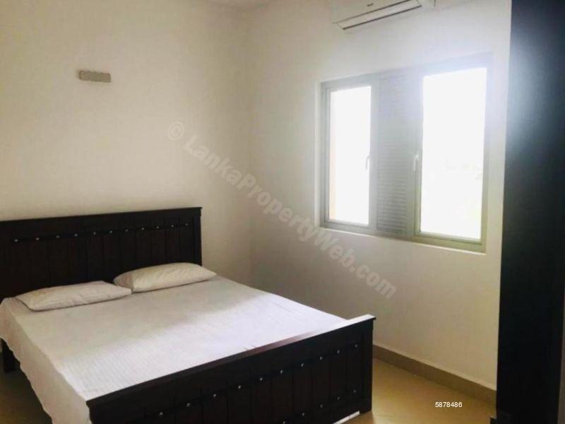Bedroom - Apartment for sale in Athurugiriya