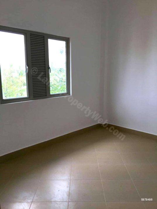 Apartment for sale in Athurugiriya