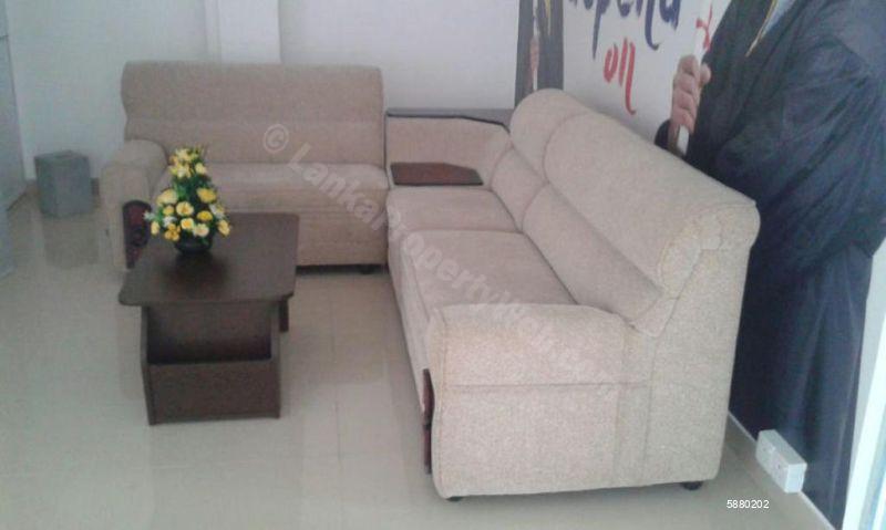Commercial for rent in Nawala