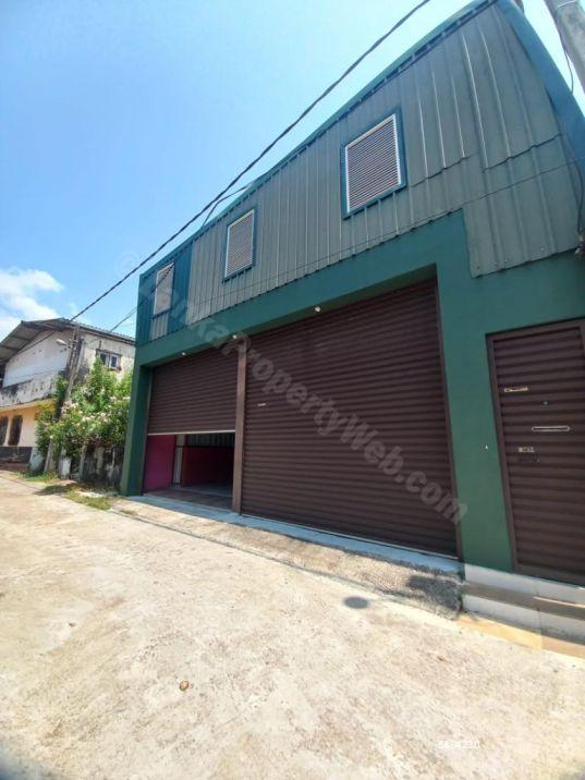 Commercial for sale in Dehiwala