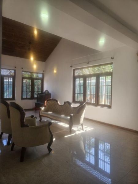 Living Room - 2 storied house in Mount lavinia for rent - ideal for holiday home/ villa