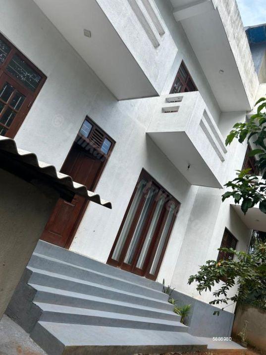 Exterior - House for rent in Galle