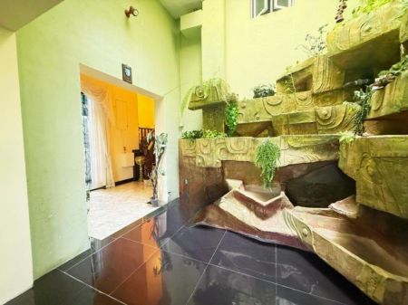 Kitchen - House for Sale in Mount Lavinia
