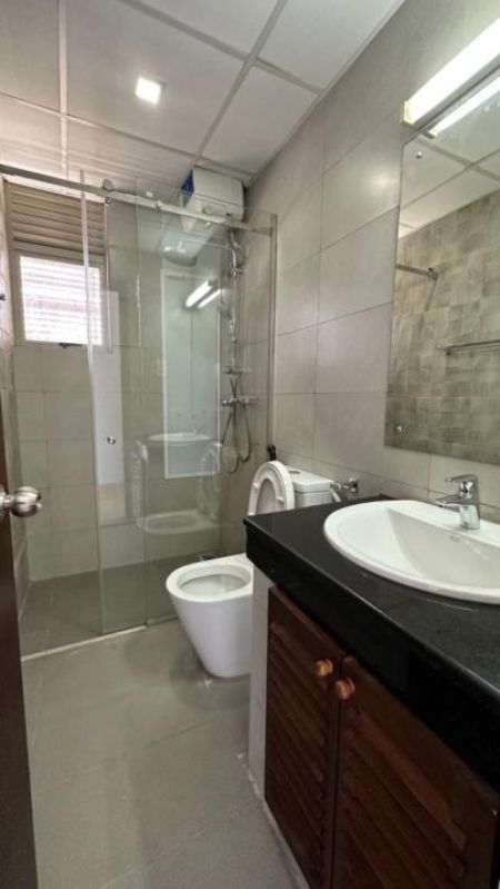 Bathroom - The heights apartment for sale in kirulapone