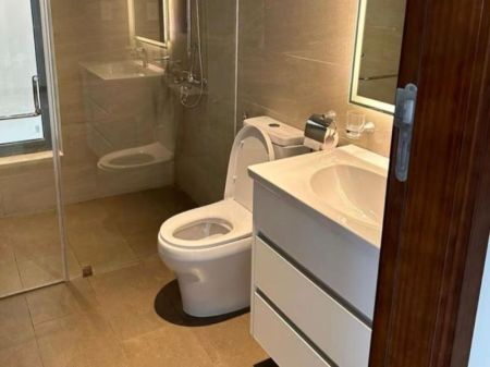 Bathroom - Apartment for Sale - TRI-ZEN - Colombo 02 | LKR 62,000,000