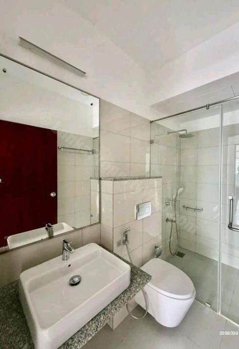 Bathroom - Apartment for sale in Rajagiriya