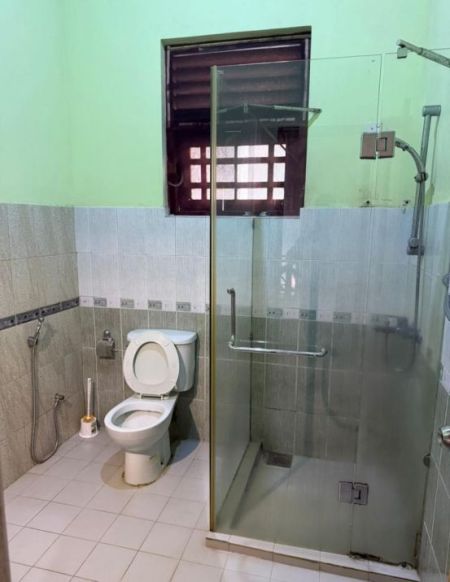 Bathroom - Kalubowila - Sri Maha Vihara Road - 04 Bed Room House for Immediate Sale