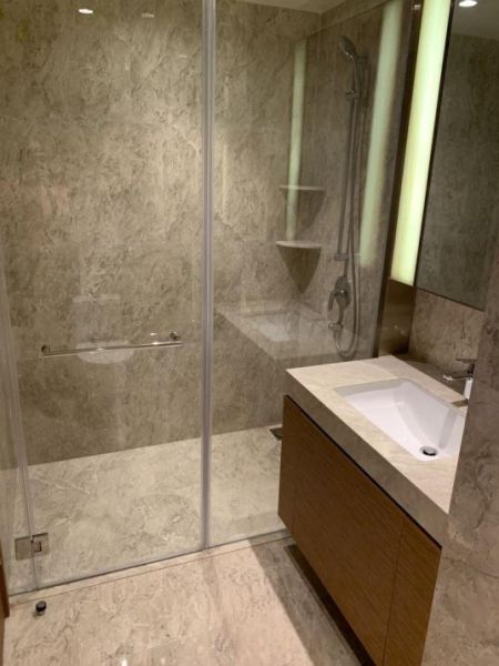 Bathroom - Brilliant Unfurnished 2 Bed One Galle Face Apartment