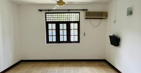 Bedroom - Kelaniya, Vihara Mawatha 05 Bedroom House for Immediate Sale
