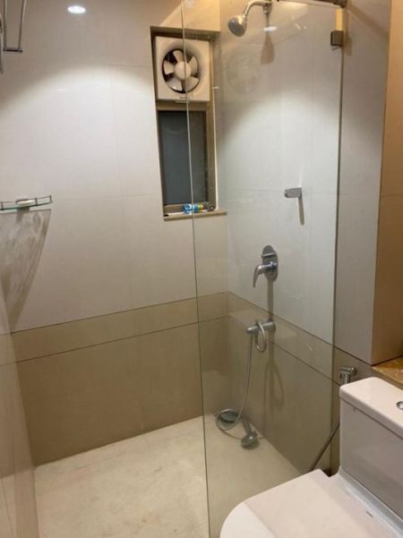 Bathroom - Luxury Apartment for Rent – Iconic 101, Rajagiriya