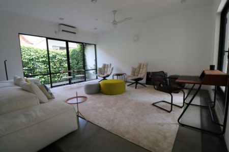 Living Room - Stunning Modernist Colombo 7 Home