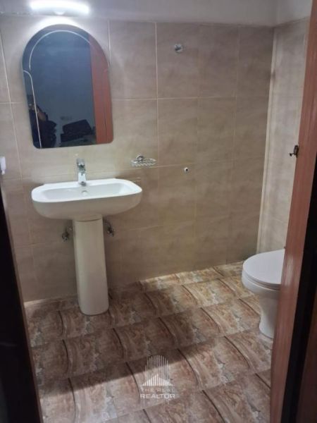 Bathroom - House for Sale on 5th Lane, Jyothipala Mawatha, Malabe (HSSH121)