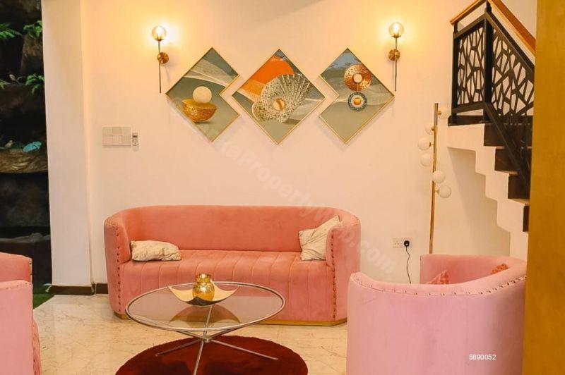 Bungalow for sale in Digana