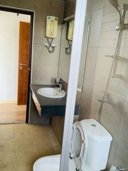Bathroom - Lumiere - 04 Bedroom Unfurnished Duplex Apartment for Sale in Colombo 05 (A4953)-SOLD