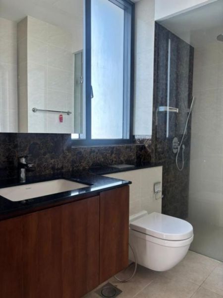 Bathroom - ￭ Capitol Twin Peaks ￭ 03BR Duplex For Rent ￭ (NK11196)