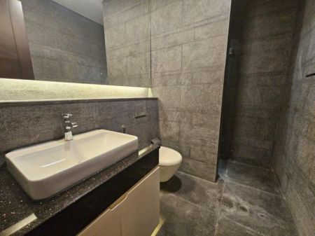 Bathroom - Stunning Apartment for Rent in 7th Sense Colombo 7