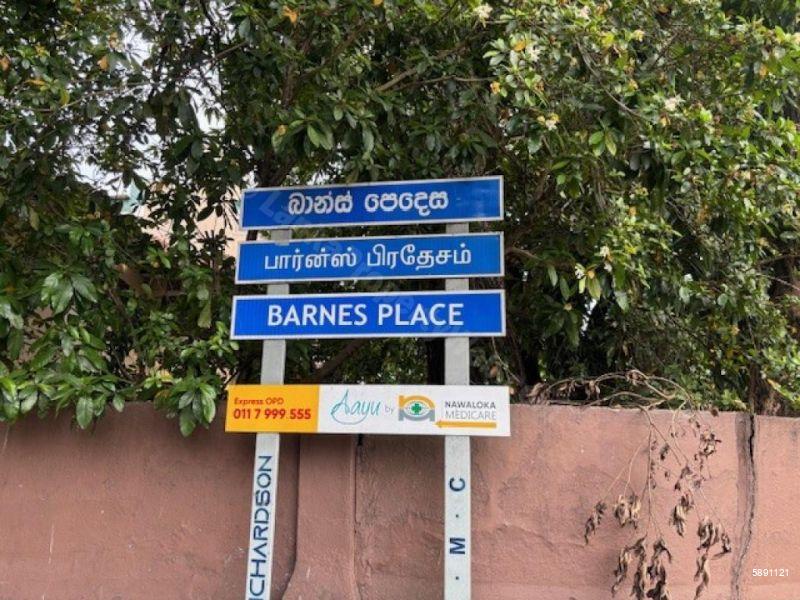Exterior - House for sale in Colombo 7