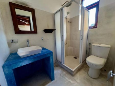 Bathroom - Luxury 5 Bedroom House for Sale at Pittugala, Malabe / LKR 74,000,000 (Negotiable) (EM194RN)