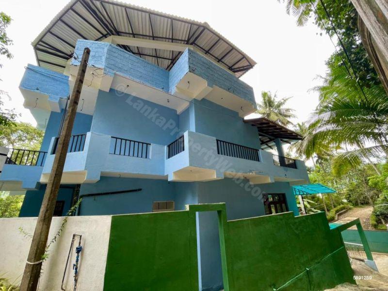 House for sale in Ratnapura