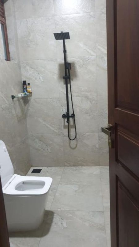 Bathroom - Kiribathgoda Fully Furnished Luxury House for Sale (SSPH-106)