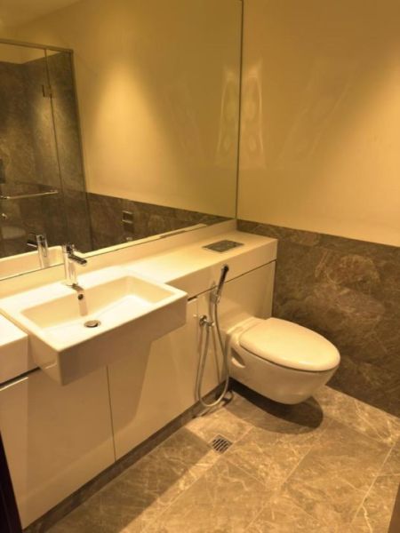 Bathroom - Luxury Apartment for Rent – Cinnamon Life Suites Tower, Colombo