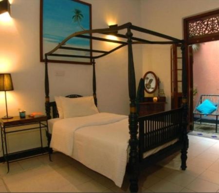 Bedroom - Ref(P-JOH-838) Modern Bungalow for Rent – Colombo 08  ( LKR 1,200,000)