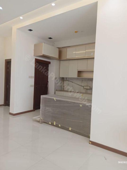 Apartment for sale in Colombo 5