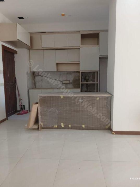 Apartment for sale in Colombo 5
