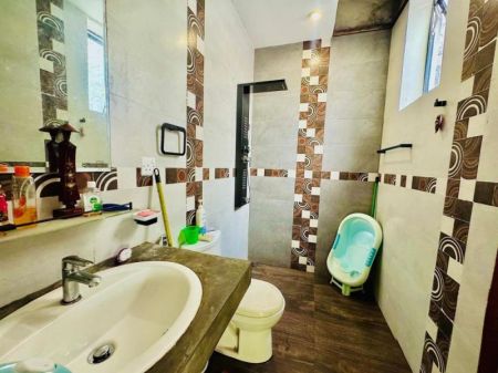 Bathroom - (SE1746)🏡✨ Modern Two-Storey House for Sale – Hokandara ✨