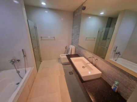 Bathroom -  Emperor - 03 Bedroom Furnished Apartment for Sale in Colombo 03 (A5029)-SOLD