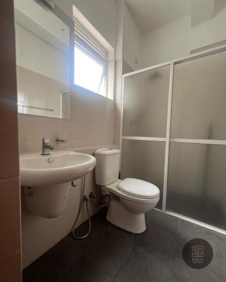 Bathroom - Apartment for sale at Regent Residencies - Mount Lavinia 