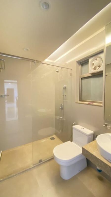 Bathroom - Rajagiriya 3 Bedroom Apartment for Sale