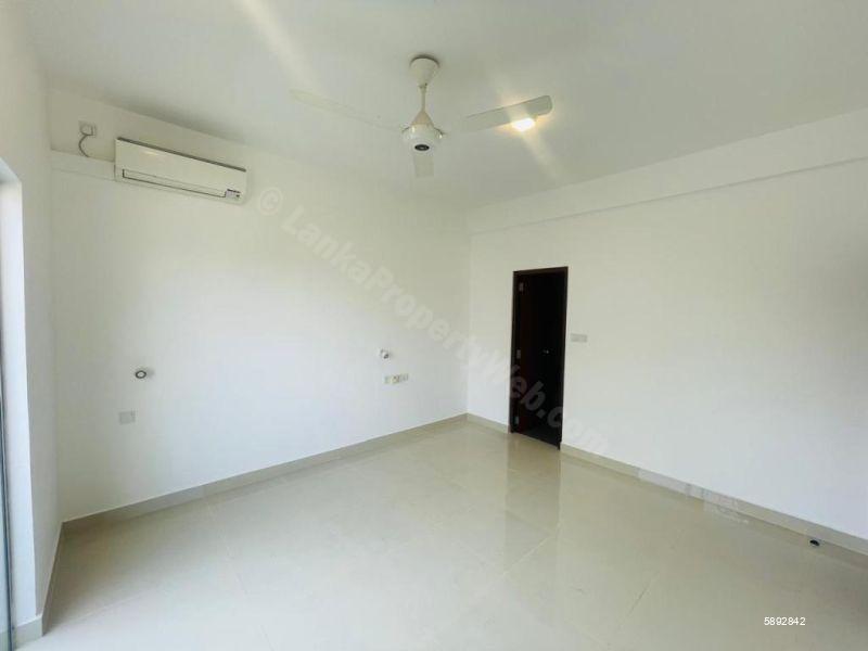 Apartment for sale in Pita Kotte