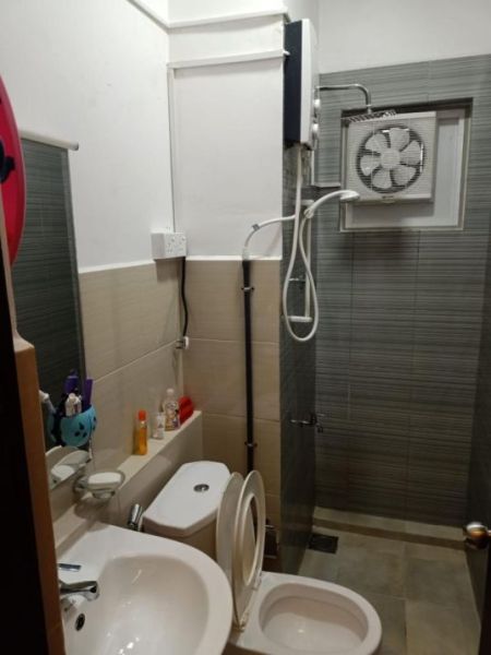 Bathroom - House for sale in Green Valley Housing Complex, Athurugiriya (SSPH-315)