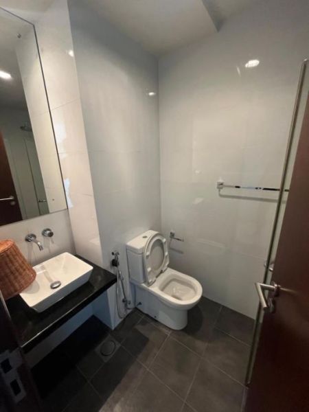 Bathroom - 2 Bedroom Apartment for Rent at The Emperor, Colombo 3 