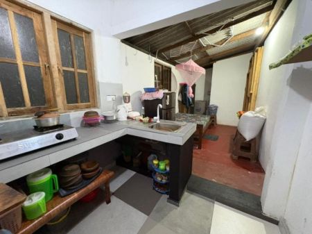 Kitchen - Gampaha – Valuable land with a house for sale (SSPH-323)