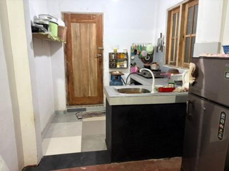 Kitchen - Gampaha – Valuable land with a house for sale (SSPH-323)