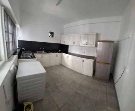 Kitchen - Classic Bungalow in one of the best residential areas in Colombo 7
