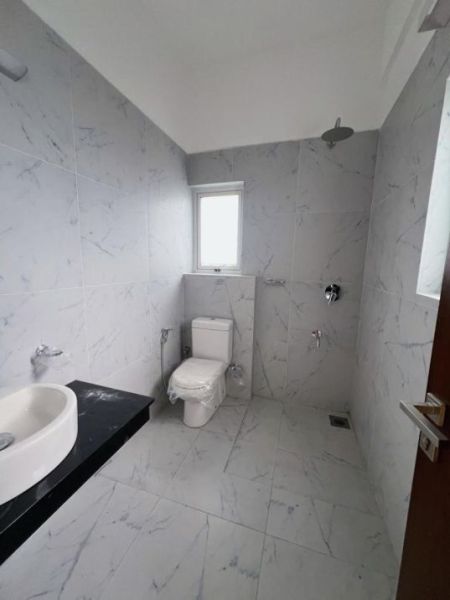 Bathroom - Brand New 2 Bedrooms Apartment for Sale in Colombo 9 - PDA116