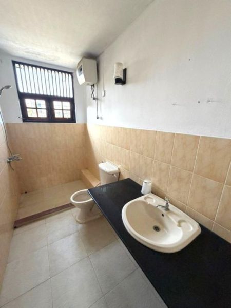 Bathroom - Newly Refurbished Family Home in **Pannipitiya – Depanama (Maharagama Limits)