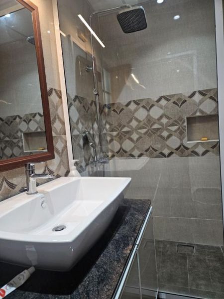 Bathroom - Fully furnished modern Apartment in Colombo 07 - Holiday home 