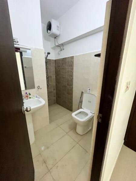 Bathroom - 3 Bedroom Apartment for Rent – Scenic View Residencies, Thalawathugoda