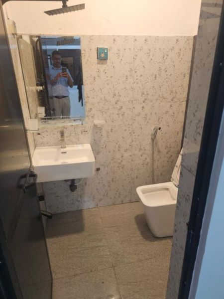 Bathroom - Apartment for sale in Colombo 3 