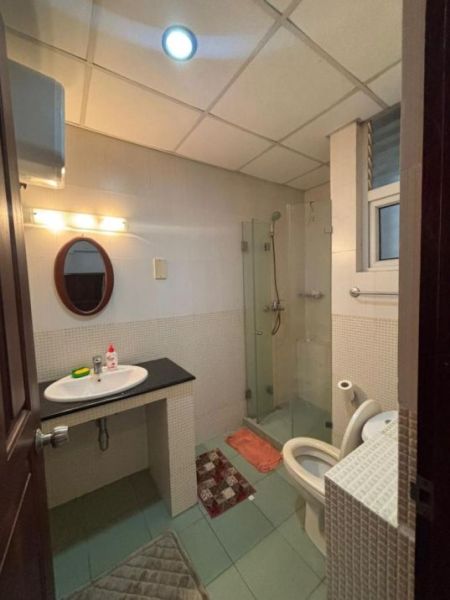 Bathroom - 🏢 Fully Furnished Apartment for Rent – Rajagiriya 