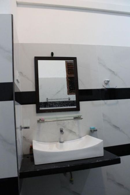 Bathroom - (PR1673)🏡✨ Ultra Modern 3-Storey Luxury House for Sale – Prime City Athurugiriya ✨