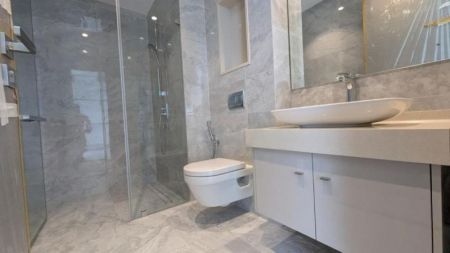 Bathroom - 606/unfurnished or furnished/Partial sea views/03beds/for rent in Colombo-03/Kolpity. 