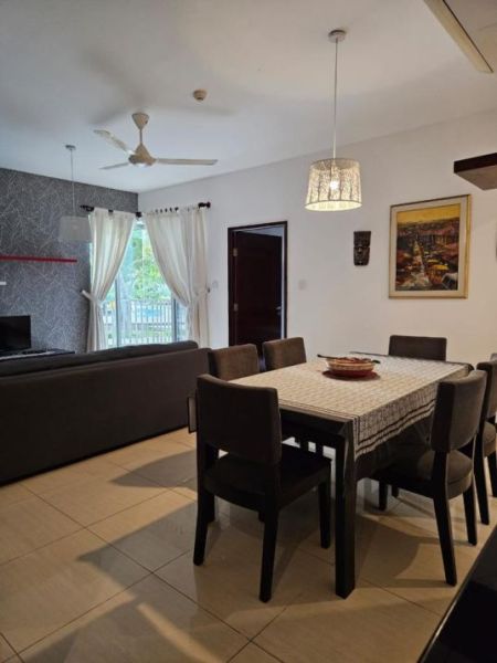 Dining room - On320 Luxury Apartment|2 Bedrooms| Union Place - Colombo 2| Fully Furnished| Great Investment| Rs. 69 Mil Neg