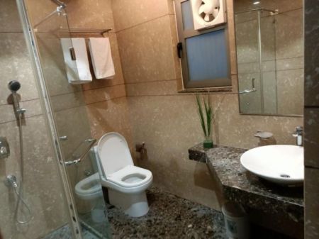 Bathroom - 3 Bedroom 2 Units for Sale at Iconic 110 Parliament Road | Each Unit LKR 93 Million 