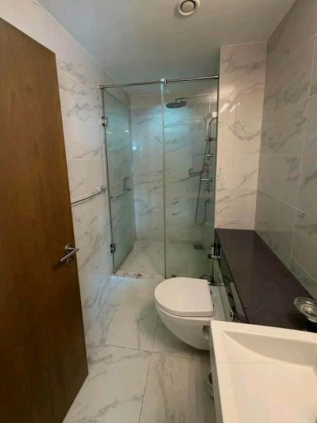 Bathroom - Clearpoint apartment for sale in rajagiriya 