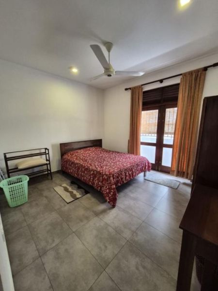 Bedroom - House for rent in Battaramulla 